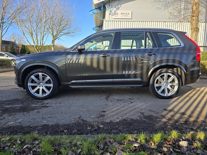 Volvo D5 Powerpulse Inscription Pro Awd 2.0 5dr Estate Automatic Diesel