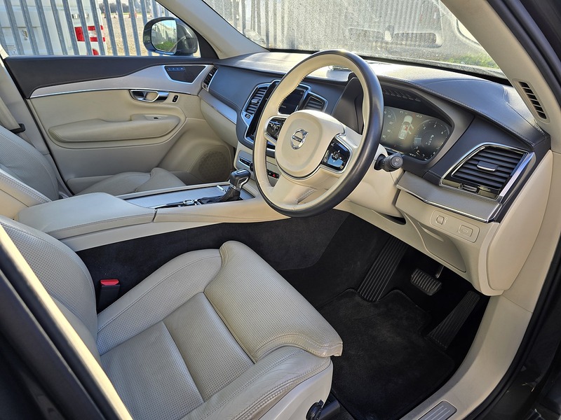 Volvo D5 Powerpulse Inscription Pro Awd 2.0 5dr Estate Automatic Diesel