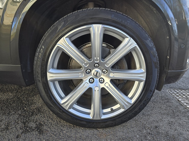 Volvo D5 Powerpulse Inscription Pro Awd 2.0 5dr Estate Automatic Diesel