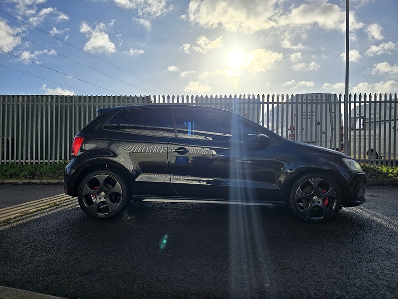 Volkswagen 1.4 TSI GTI Hatchback 3dr Petrol DSG Euro 5 (180 ps)