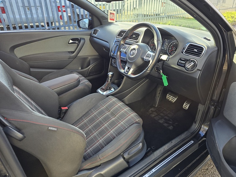 Volkswagen 1.4 TSI GTI Hatchback 3dr Petrol DSG Euro 5 (180 ps)