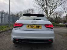 Audi A1 TDI S line Style Edition 