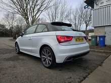 Audi A1 TDI S line Style Edition 