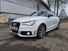 Audi A1 TDI S line Style Edition 