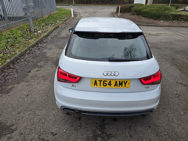 Audi 1.6 TDI S line Style Edition Hatchback 3dr Diesel Manual Euro 5 (s/s) (105 ps)
