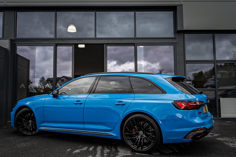 Audi 2.9 TFSI V6 Carbon Black Estate 5dr Petrol Tiptronic quattro Euro 6 (s/s) (450 ps)