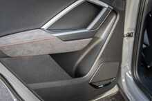 Audi 2.5 TFSI Vorsprung Sportback 5dr Petrol S Tronic quattro Euro 6 (s/s) (400 ps)