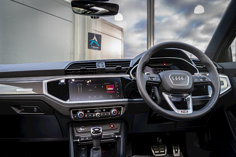 Audi 2.5 TFSI Vorsprung Sportback 5dr Petrol S Tronic quattro Euro 6 (s/s) (400 ps)