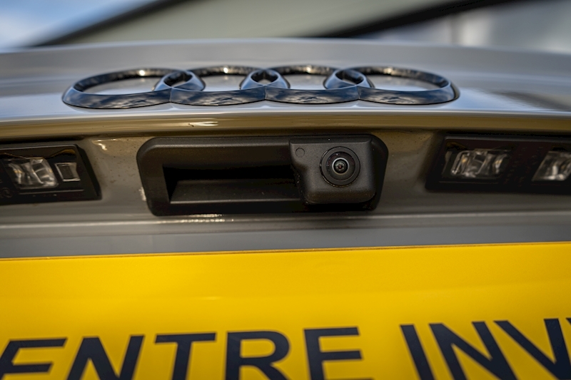 Audi 2.5 TFSI Vorsprung Sportback 5dr Petrol S Tronic quattro Euro 6 (s/s) (400 ps)