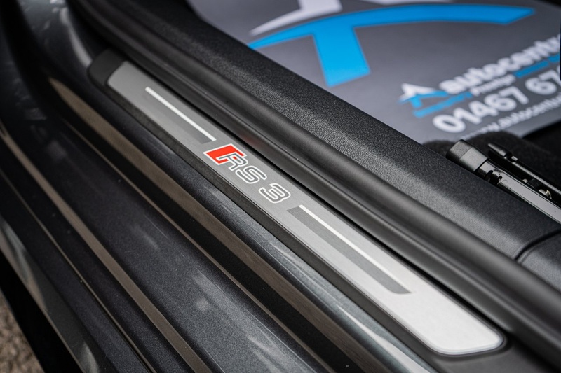 Audi RS3 TFSI Vorsprung - U4215