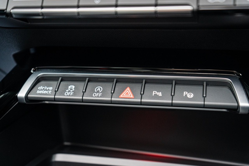 Audi RS3 TFSI Vorsprung - U4215