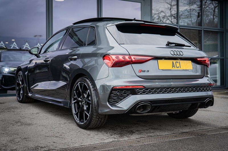 Audi RS3 TFSI Vorsprung - U4215