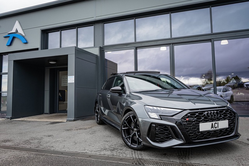 Audi RS3 TFSI Vorsprung - U4215
