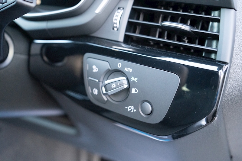 Audi 2.0 TDI 40 Black Edition Estate 5dr Diesel S Tronic quattro Euro 6 (s/s) (204 ps)