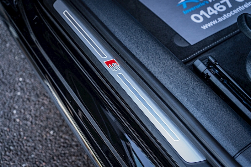 Audi 2.0 TDI 40 Black Edition Estate 5dr Diesel S Tronic quattro Euro 6 (s/s) (204 ps)