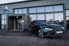 Audi 2.0 TDI 40 Black Edition Estate 5dr Diesel S Tronic quattro Euro 6 (s/s) (204 ps)