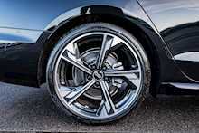 Audi 2.0 TDI 40 Black Edition Estate 5dr Diesel S Tronic quattro Euro 6 (s/s) (204 ps)