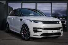 Land Rover 3.0 D300 MHEV Dynamic SE SUV 5dr Diesel Auto 4WD Euro 6 (s/s) (300 ps)