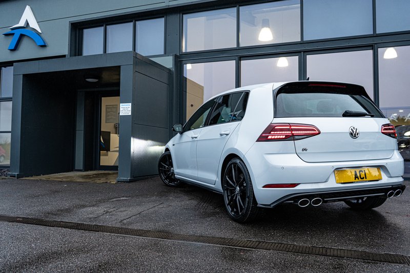 Volkswagen TSI R Hatchback 2.0 Automatic Petrol