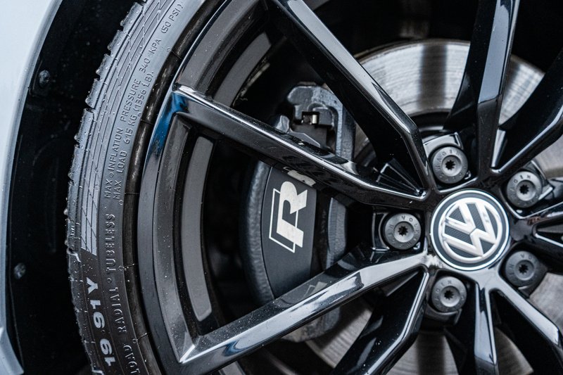 Volkswagen TSI R Hatchback 2.0 Automatic Petrol