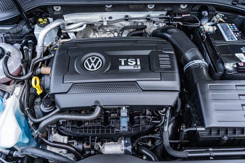 Volkswagen TSI R Hatchback 2.0 Automatic Petrol