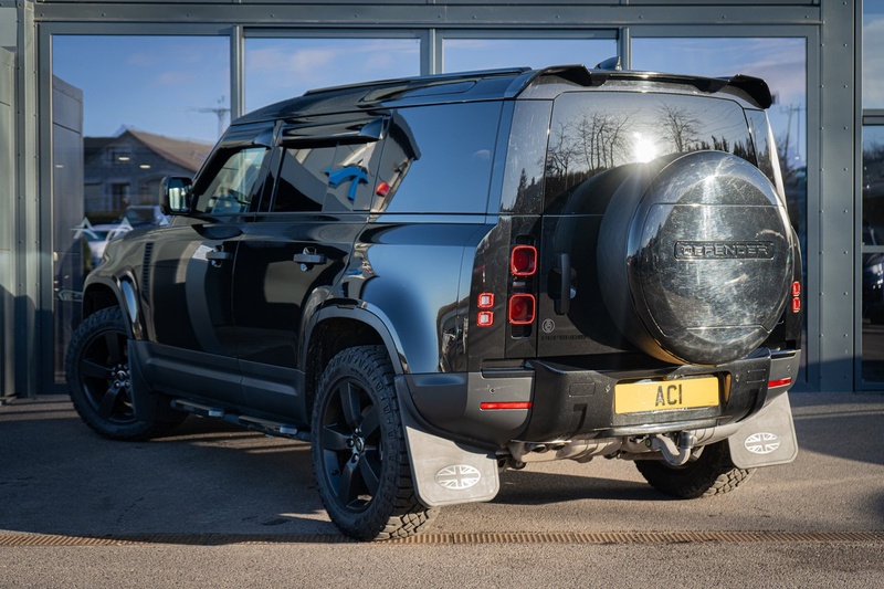 Land Rover 3.0 D250 MHEV Hard Top 5dr Diesel Auto 4WD Euro 6 (s/s) (250 ps)