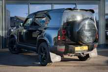 Land Rover 3.0 D250 MHEV Hard Top 5dr Diesel Auto 4WD Euro 6 (s/s) (250 ps)