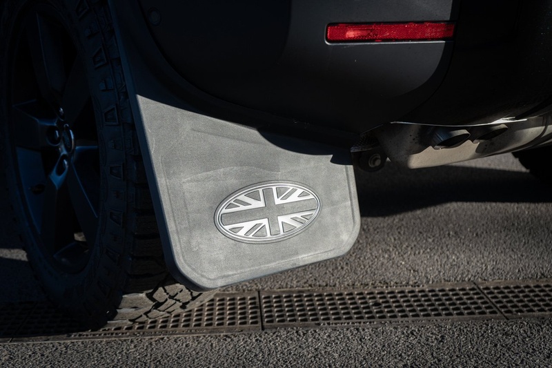 Land Rover 3.0 D250 MHEV Hard Top 5dr Diesel Auto 4WD Euro 6 (s/s) (250 ps)