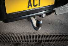 Land Rover 3.0 D250 MHEV Hard Top 5dr Diesel Auto 4WD Euro 6 (s/s) (250 ps)