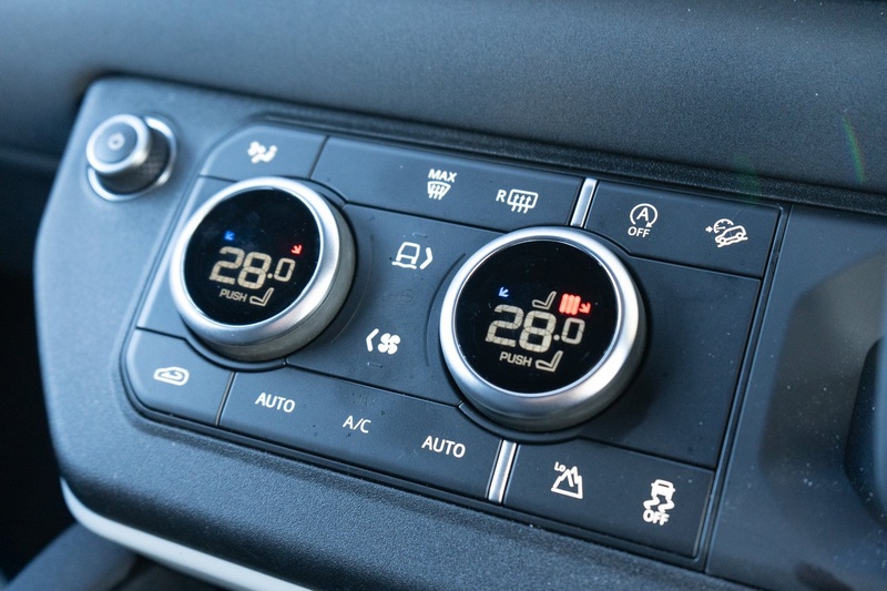 Land Rover 3.0 D250 MHEV Hard Top 5dr Diesel Auto 4WD Euro 6 (s/s) (250 ps)