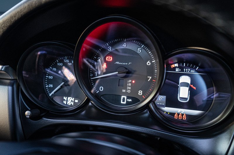 Porsche 2.0T T SUV 5dr Petrol PDK 4WD Euro 6 (s/s) (265 ps)