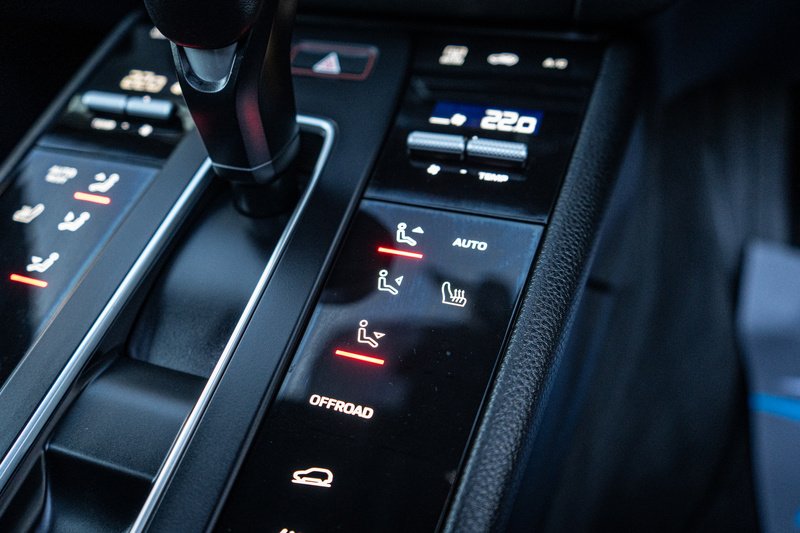 Porsche 2.0T T SUV 5dr Petrol PDK 4WD Euro 6 (s/s) (265 ps)