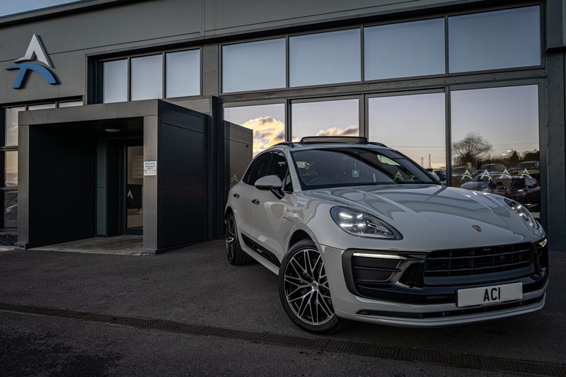 Porsche 2.0T T SUV 5dr Petrol PDK 4WD Euro 6 (s/s) (265 ps)