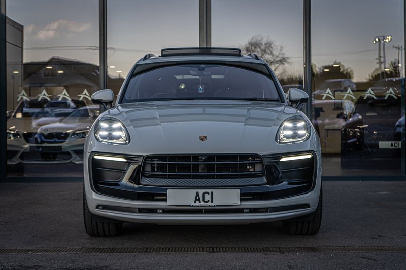 Porsche 2.0T T SUV 5dr Petrol PDK 4WD Euro 6 (s/s) (265 ps)