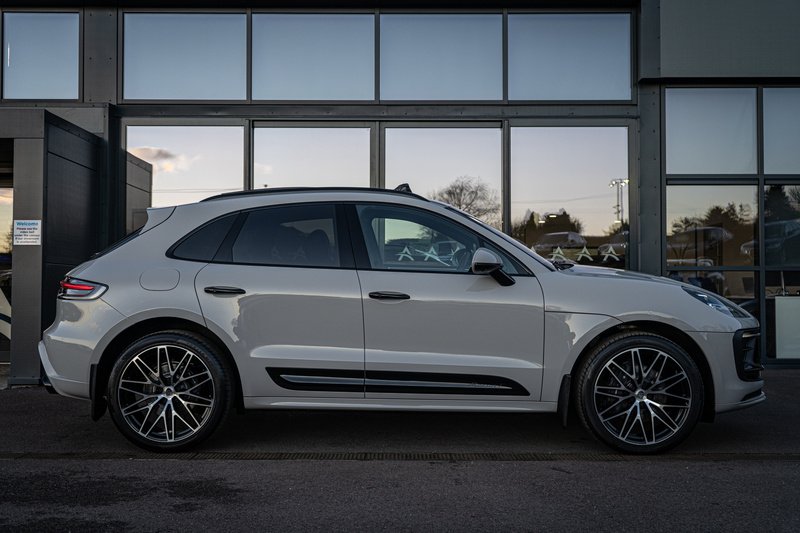 Porsche 2.0T T SUV 5dr Petrol PDK 4WD Euro 6 (s/s) (265 ps)