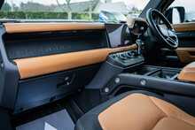 Land Rover 3.0 D250 MHEV X-Dynamic HSE SUV 5dr Diesel Auto 4WD Euro 6 (s/s) (250 ps)