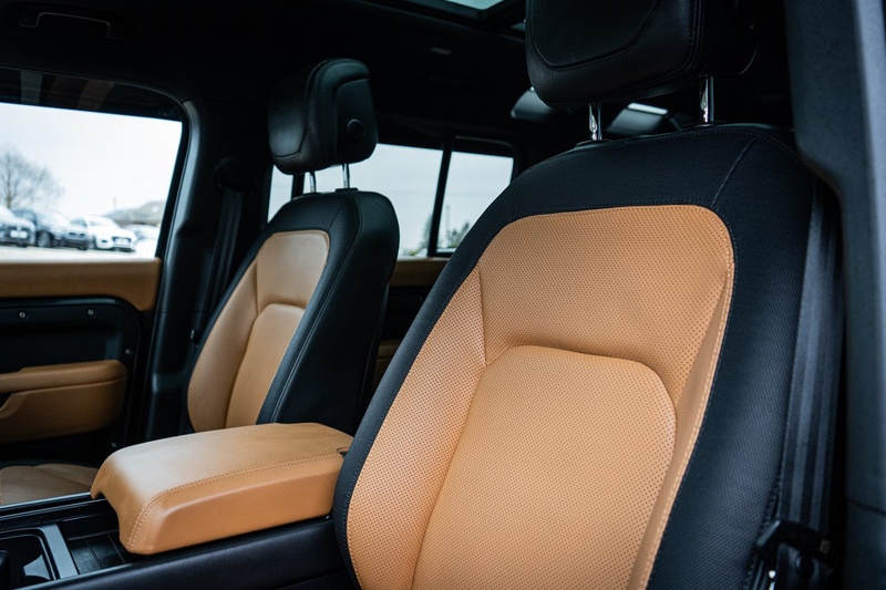 Land Rover 3.0 D250 MHEV X-Dynamic HSE SUV 5dr Diesel Auto 4WD Euro 6 (s/s) (250 ps)