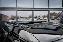 Land Rover 3.0 D250 MHEV X-Dynamic HSE SUV 5dr Diesel Auto 4WD Euro 6 (s/s) (250 ps)