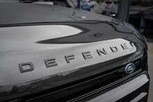 Land Rover 3.0 D250 MHEV X-Dynamic HSE SUV 5dr Diesel Auto 4WD Euro 6 (s/s) (250 ps)