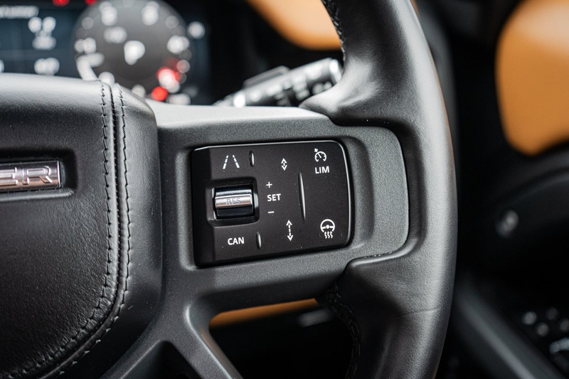 Land Rover 3.0 D250 MHEV X-Dynamic HSE SUV 5dr Diesel Auto 4WD Euro 6 (s/s) (250 ps)