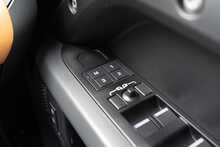 Land Rover 3.0 D250 MHEV X-Dynamic HSE SUV 5dr Diesel Auto 4WD Euro 6 (s/s) (250 ps)