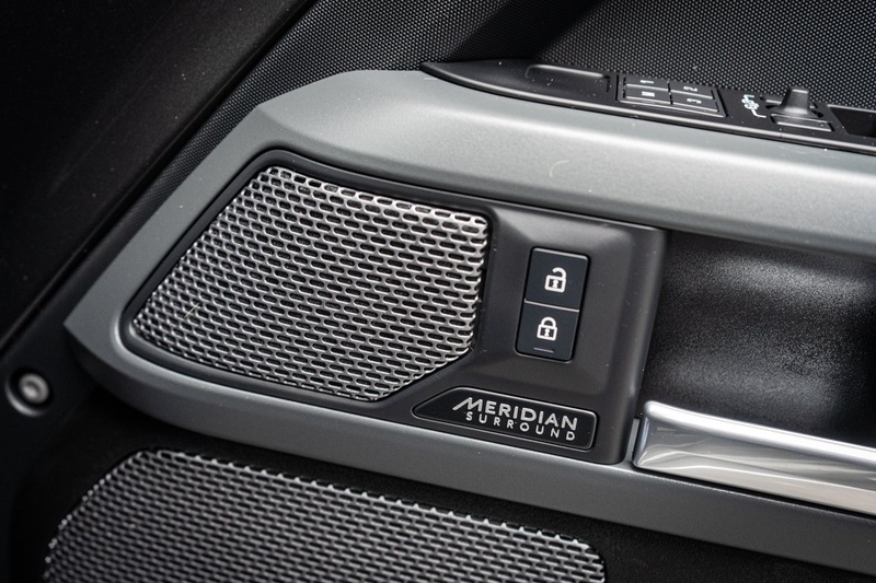 Land Rover 3.0 D250 MHEV X-Dynamic HSE SUV 5dr Diesel Auto 4WD Euro 6 (s/s) (250 ps)