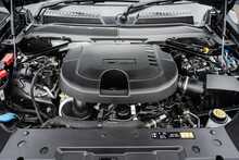 Land Rover 3.0 D250 MHEV X-Dynamic HSE SUV 5dr Diesel Auto 4WD Euro 6 (s/s) (250 ps)