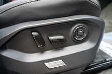 Volkswagen 3.0 TDI V6 Black Edition SUV 5dr Diesel Tiptronic 4Motion Euro 6 (s/s) (286 ps)