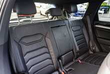 Volkswagen 3.0 TDI V6 Black Edition SUV 5dr Diesel Tiptronic 4Motion Euro 6 (s/s) (286 ps)