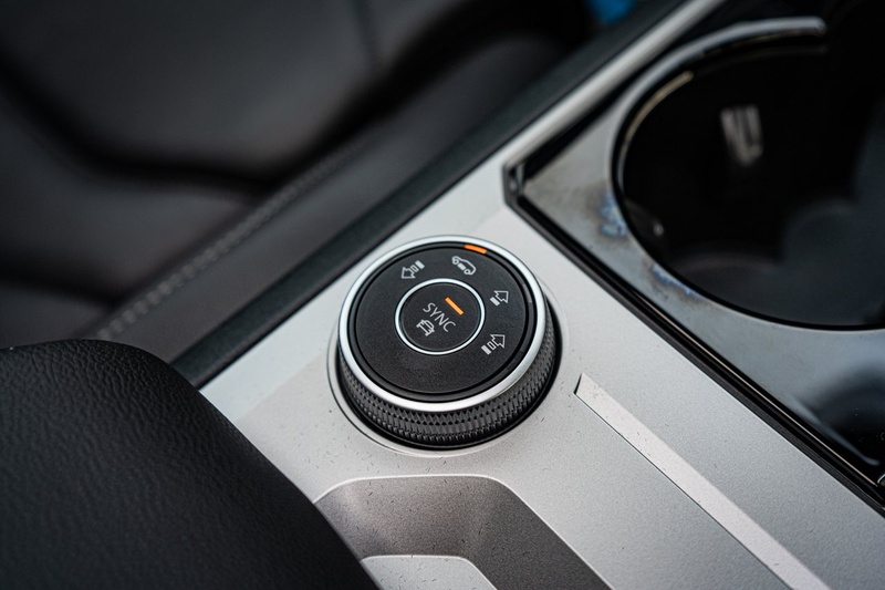 Volkswagen 3.0 TDI V6 Black Edition SUV 5dr Diesel Tiptronic 4Motion Euro 6 (s/s) (286 ps)