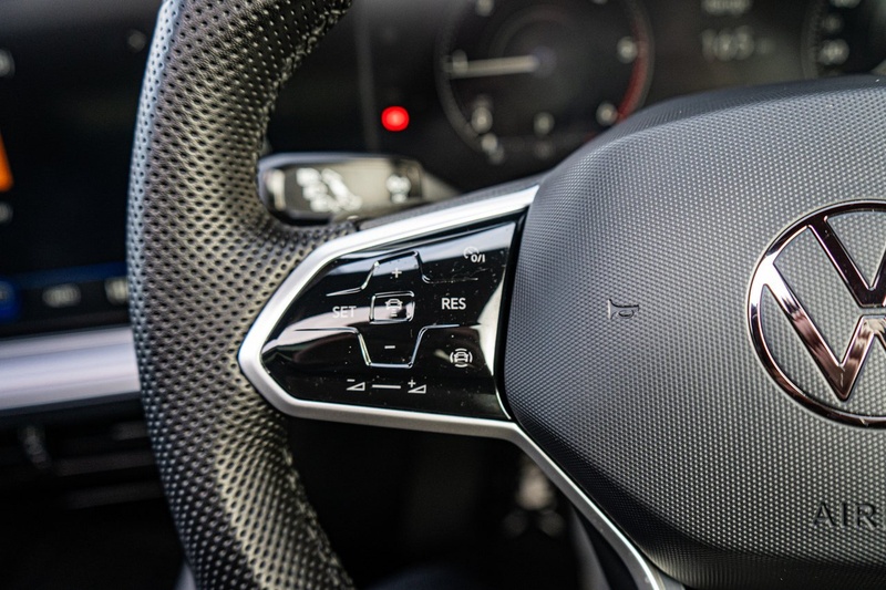 Volkswagen 3.0 TDI V6 Black Edition SUV 5dr Diesel Tiptronic 4Motion Euro 6 (s/s) (286 ps)