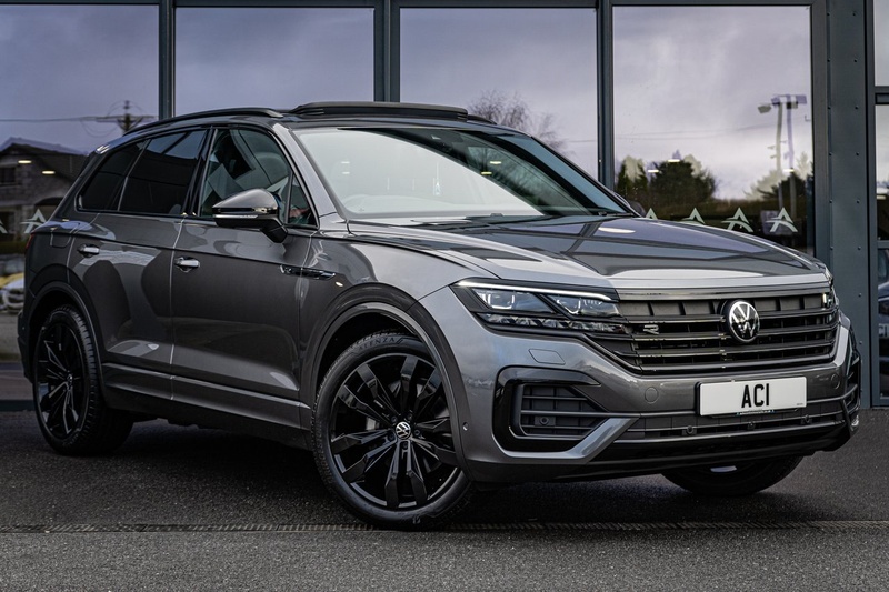 Volkswagen 3.0 TDI V6 Black Edition SUV 5dr Diesel Tiptronic 4Motion Euro 6 (s/s) (286 ps)