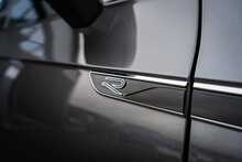 Volkswagen 3.0 TDI V6 Black Edition SUV 5dr Diesel Tiptronic 4Motion Euro 6 (s/s) (286 ps)