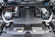 Volkswagen 3.0 TDI V6 Black Edition SUV 5dr Diesel Tiptronic 4Motion Euro 6 (s/s) (286 ps)